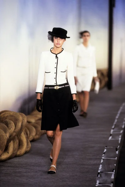 Look 6